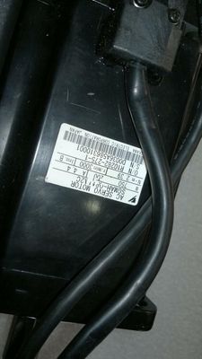 Yaskawa SGMAH-08A1A2C AC SERVO MOTOR 750W 200V 3000RPM 4.4A NEW