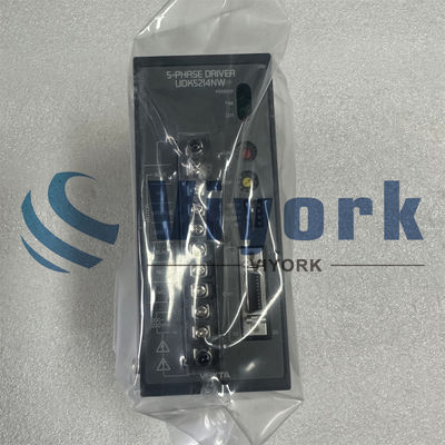 ORIENTAL MOTOR VEXTA UDX5128 ALPHASTEP CLOSED LOOP DRIVER 220-230V NEW
