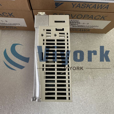 NEW Yaskawa SGDH-A5AE SERVO DRIVE 200-230V IN 0-230V 50W OUT SERVOPACK
