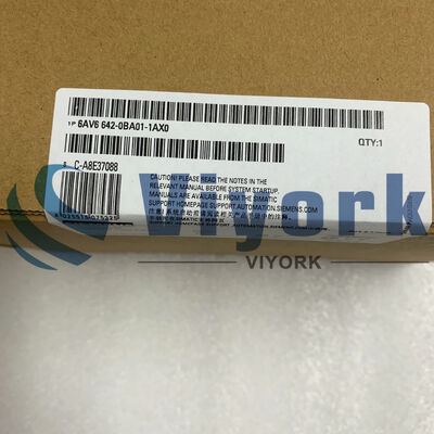 シメンス 6AV6642-0BA01-1AX0 5.7 インチスクリーン 斜め 256 色数 NEW